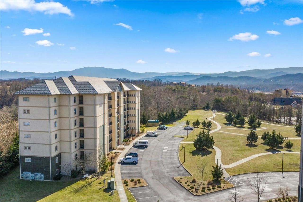 A Bear'S Hibernation Condo Pigeon Forge Eksteriør bilde